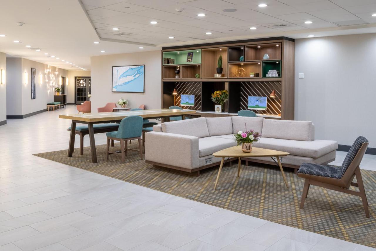 Holiday Inn - Long Island - Islip Arpt East By Ihg Holtsville Екстериор снимка