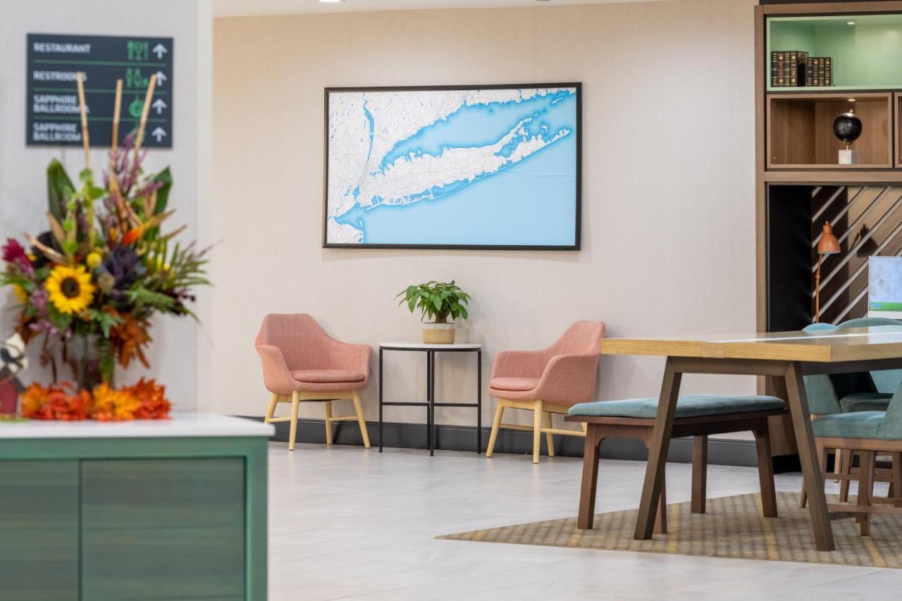 Holiday Inn - Long Island - Islip Arpt East By Ihg Holtsville Екстериор снимка
