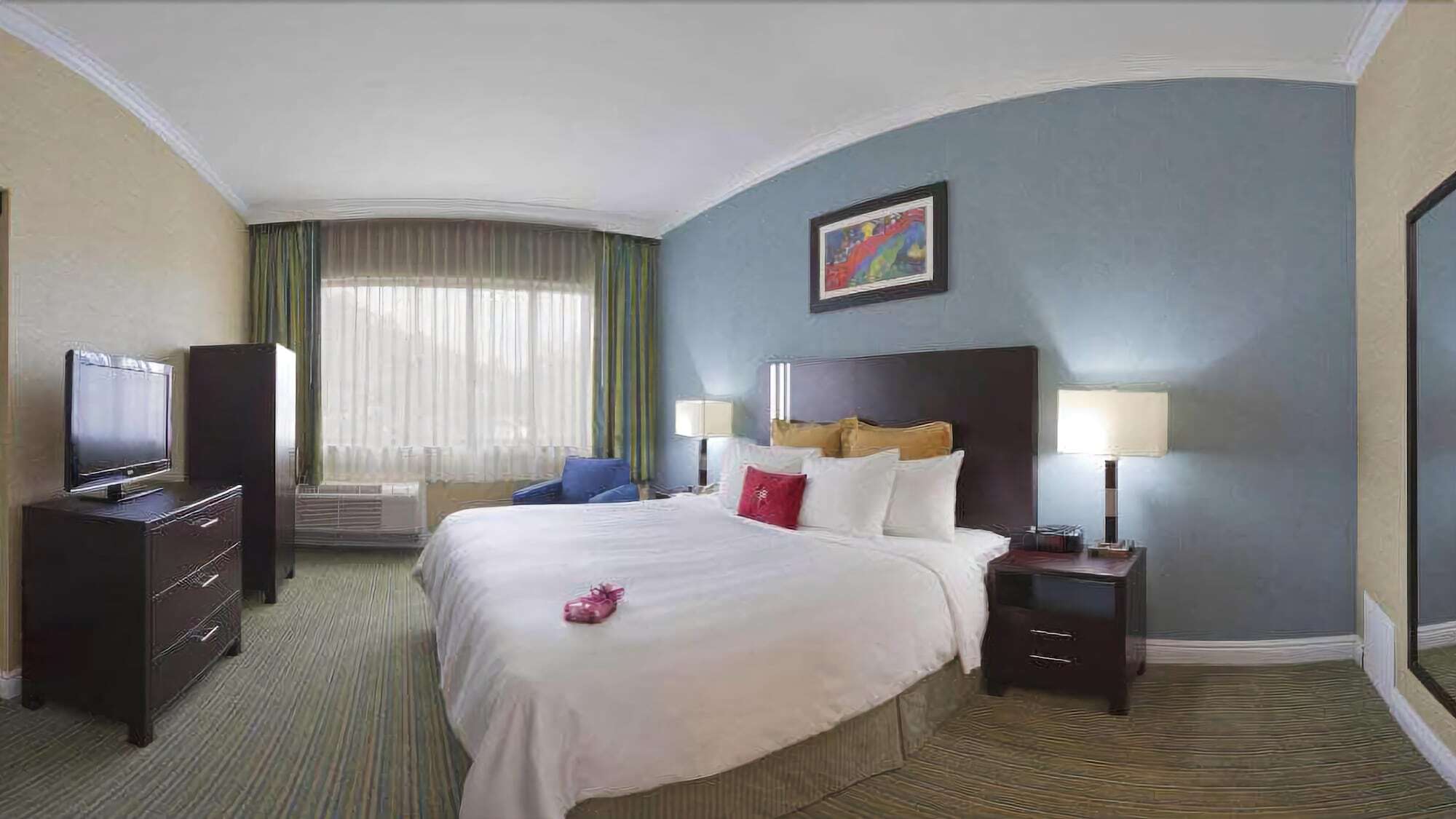Holiday Inn - Long Island - Islip Arpt East By Ihg Holtsville Екстериор снимка
